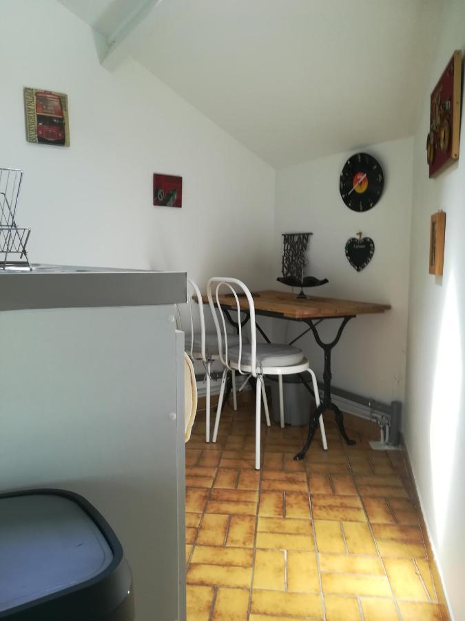 Cath'S Place Тулон Екстер'єр фото
