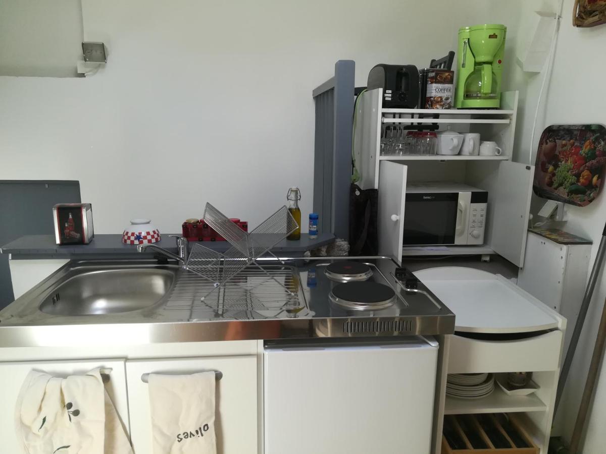 Cath'S Place Тулон Екстер'єр фото